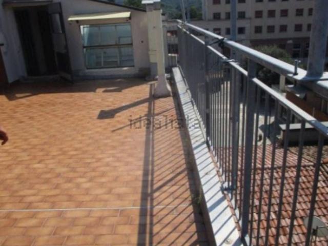 Appartamento in vendita di 95 m² in Piazza Giuseppe Mazzini