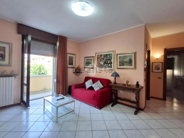 Appartamento in vendita di 95 m² in Strada della Regina, 9