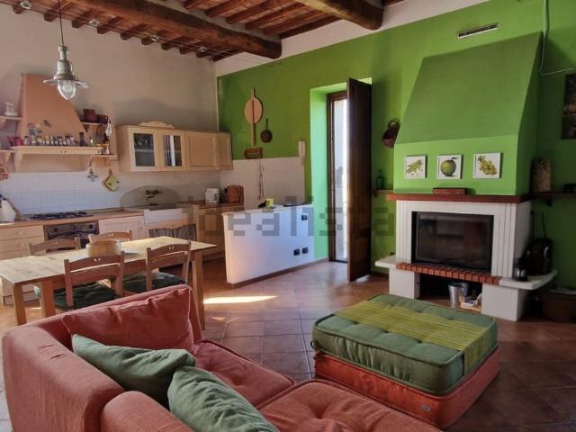 Appartamento in vendita di 112 m² in Strada Provinciale 23/c di Grotti
