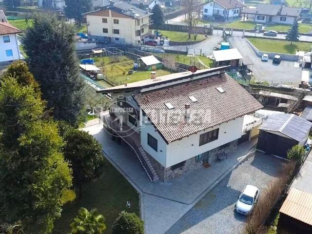 Appartamento in vendita di 95 m² in Strada S. Gillio, 39