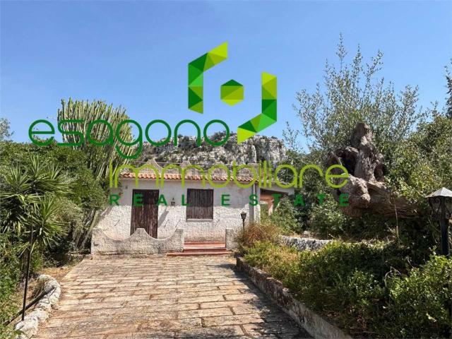 Appartamento in vendita di 95 m² in Traversa Grotta Perciata