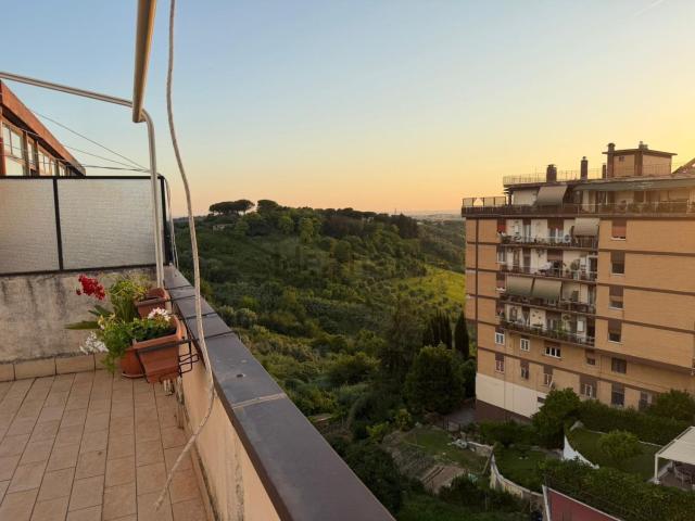 Appartamento in vendita di 95 m² in Vicolo Nomentana, 11