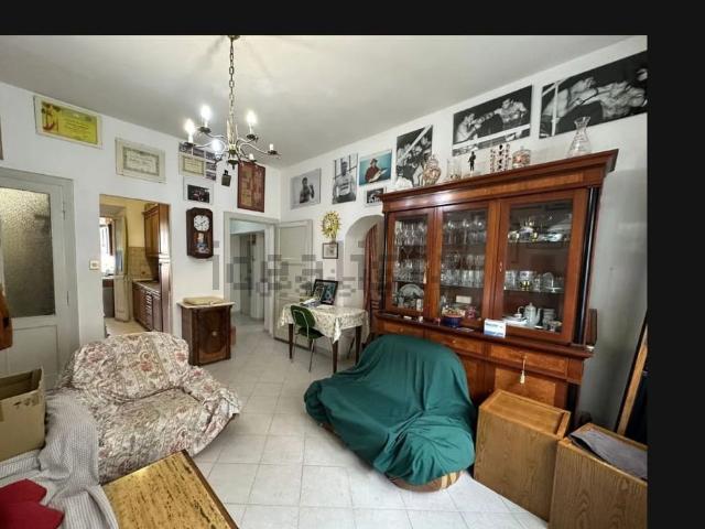 Appartamento in vendita di 95 m² in Via Tevere