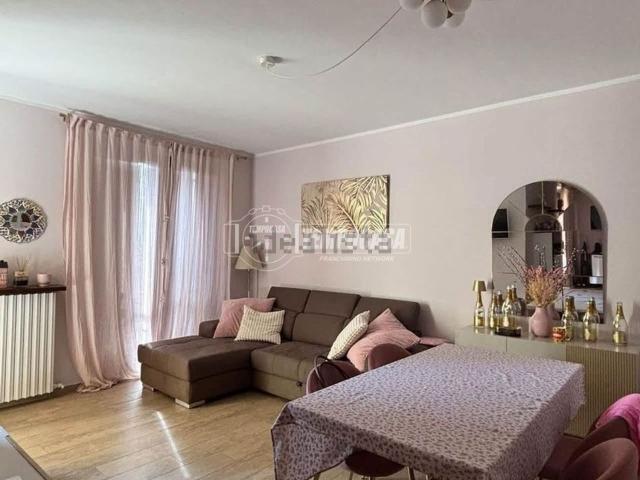 Appartamento in vendita di 95 m² in Via Torrione