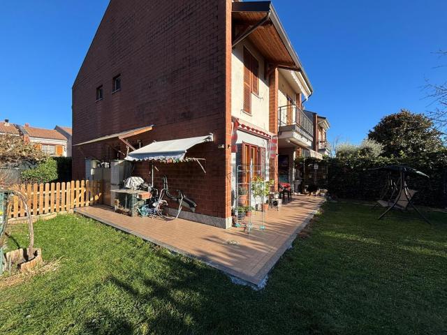 Appartamento in vendita di 95 m² in Via Trana, 2