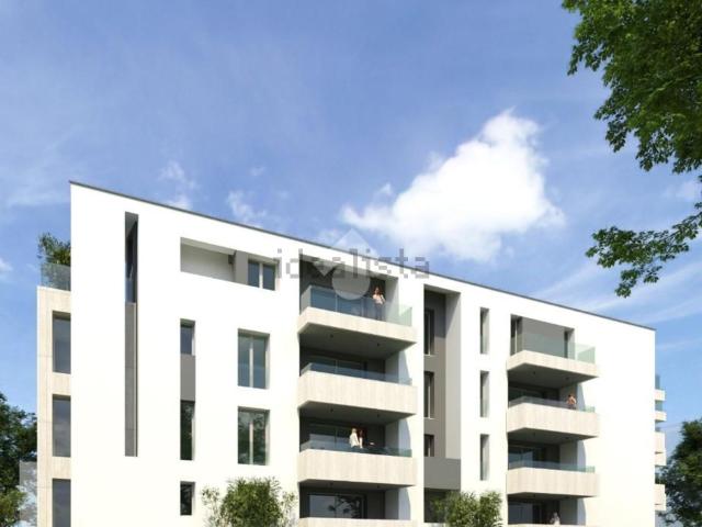 Appartamento in vendita di 95 m² in Via Trieste, 41