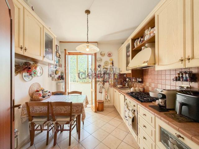 Appartamento in vendita di 95 m² in Via Tunisi, 85