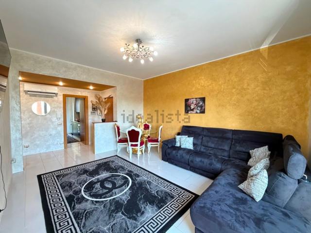 Appartamento in vendita di 95 m² in Via Turati, 28