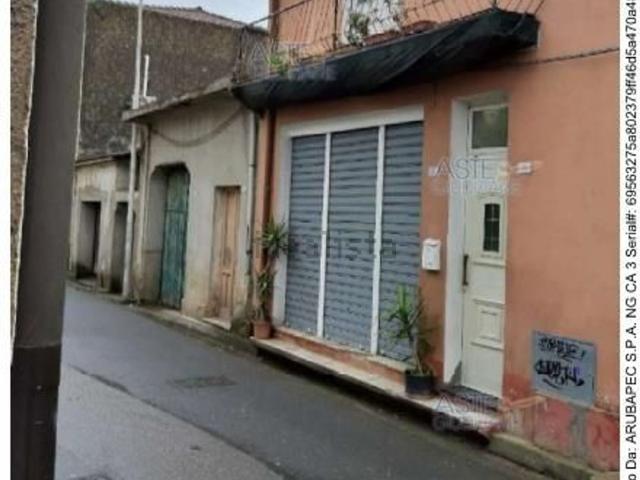 Appartamento in vendita di 95 m² in Via V. Emanuele III, 11