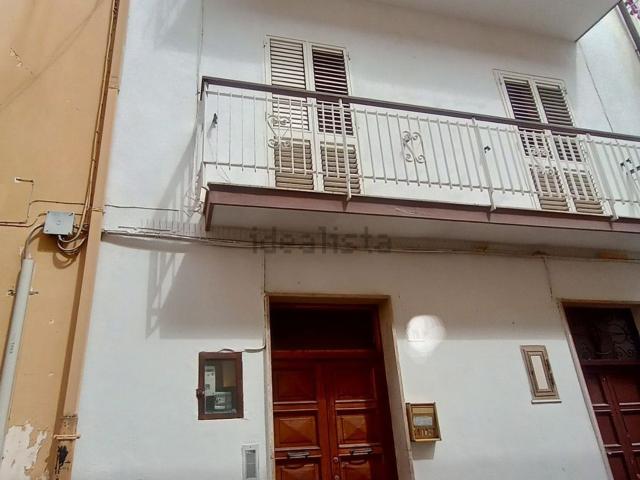 Appartamento in vendita di 95 m² in Via Vate di Trivio