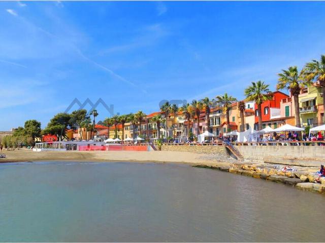Appartamento in vendita di 95 m² in Via Vigne