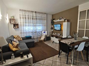 Appartamento in vendita di 95 m² in Via Vittorio Locchi