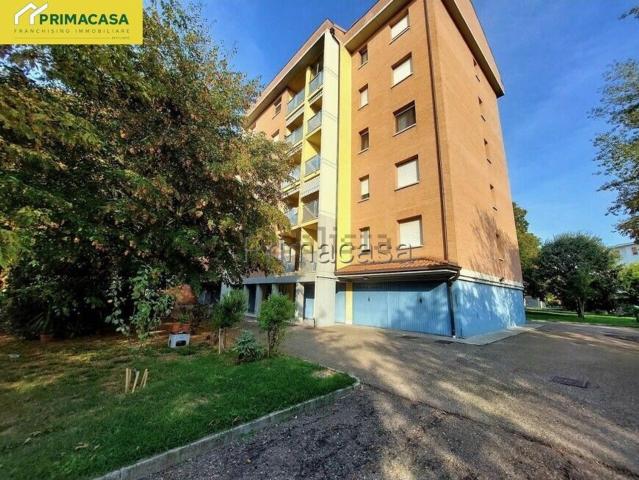 Appartamento in vendita di 95 m² in Via A. Manzoni