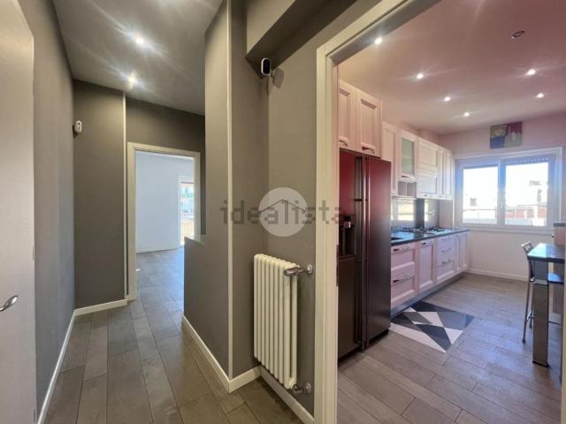Appartamento in vendita di 95 m² in Via Acquaregna, 93