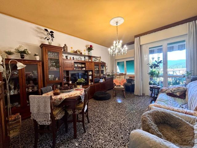 Appartamento in vendita di 95 m² in Via Alberto Franchetti, 3