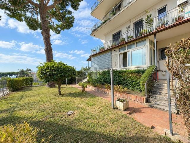 Appartamento in vendita di 95 m² in Via Alessandro Manzoni, 216