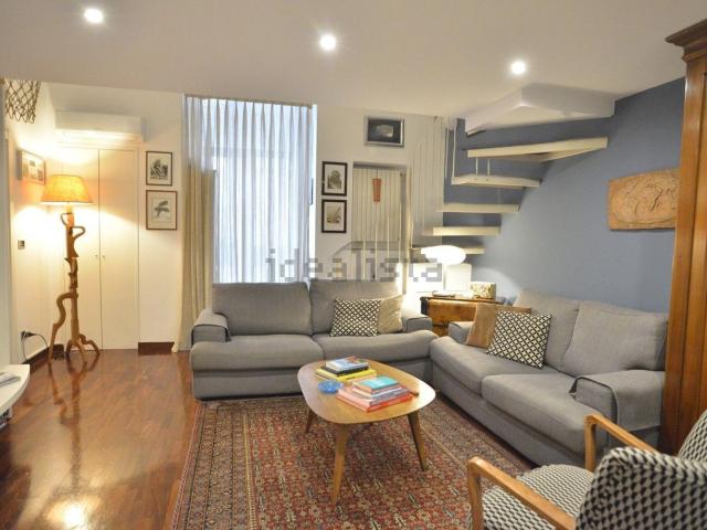 Appartamento in vendita di 95 m² in Via Alessandro Manzoni, 74