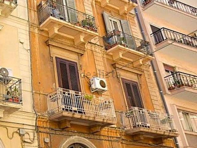 Appartamento in vendita di 95 m² in Via Alessandro Maria Calefati