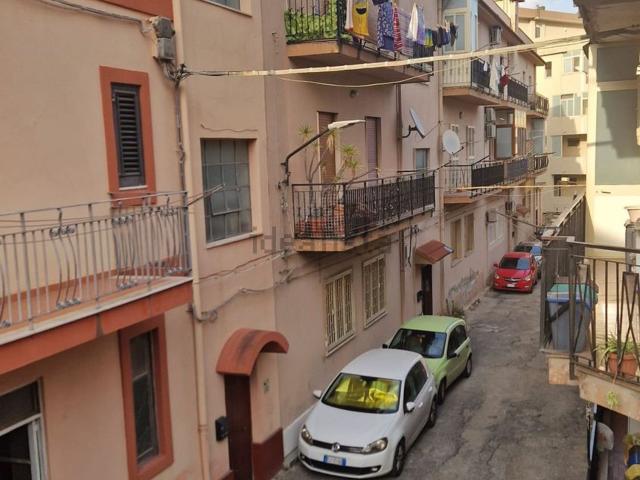 Appartamento in vendita di 95 m² in Via Annibale, 5