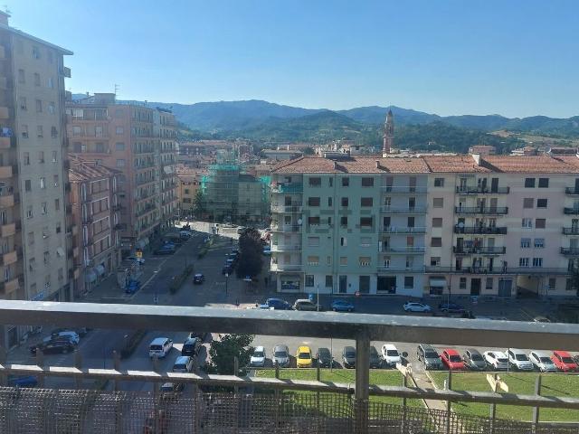 Appartamento in vendita di 95 m² in Via Andrea Colla