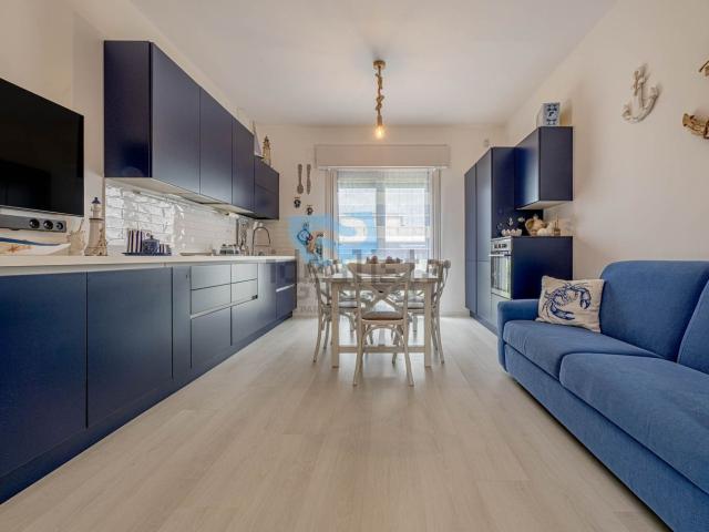 Appartamento in vendita di 95 m² in Via Andrea Bafile
