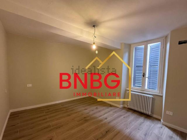 Appartamento in vendita di 95 m² in Via Andrea Fantoni, 36
