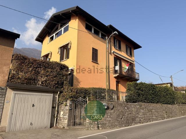 Appartamento in vendita di 95 m² in Via Antica Regina, 35
