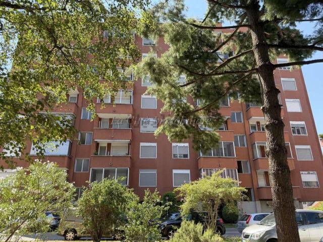 Appartamento in vendita di 95 m² in Via Antonio D&apos Enricis, 40