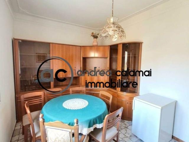 Appartamento in vendita di 95 m² in Piazza Aldo Bini