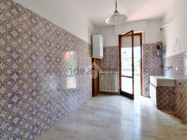 Appartamento in vendita di 95 m² in Via Aspromonte, 25