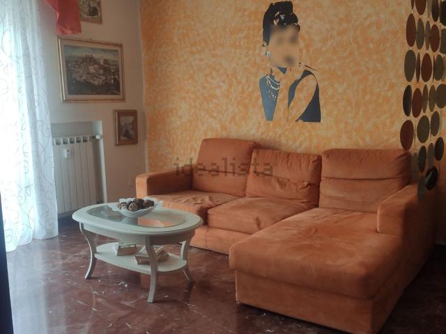 Appartamento in vendita di 95 m² in Via Apua