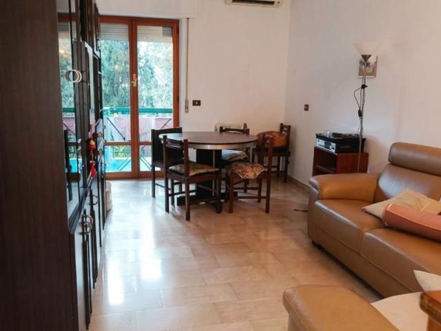 Appartamento in vendita di 95 m² in Via Arrigo Boito