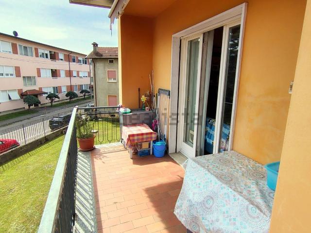 Appartamento in vendita di 95 m² in Via Barlassina