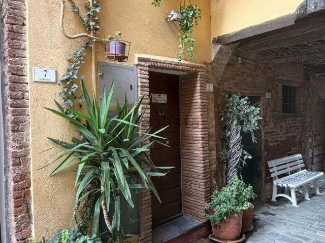 Appartamento in vendita di 95 m² in Via Bastioni, 9