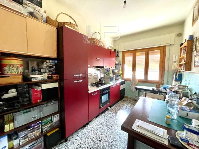 Appartamento in vendita di 95 m² in Via Bologna