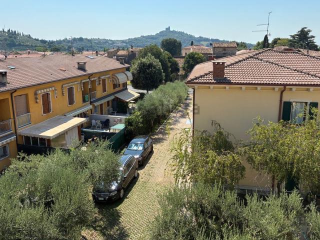 Appartamento in vendita di 95 m² in Via Brigate Alpine, 2
