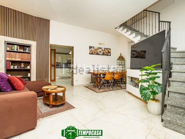 Appartamento in vendita di 95 m² in Via C. Beccaria, 29