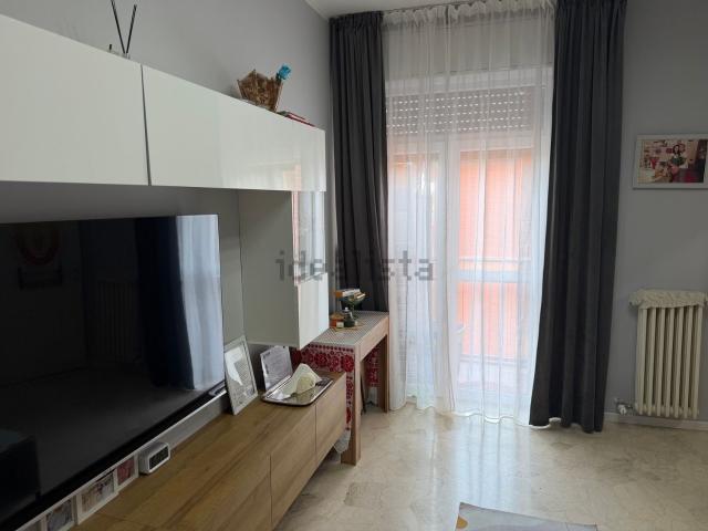 Appartamento in vendita di 95 m² in Via C. Ferrini, 43