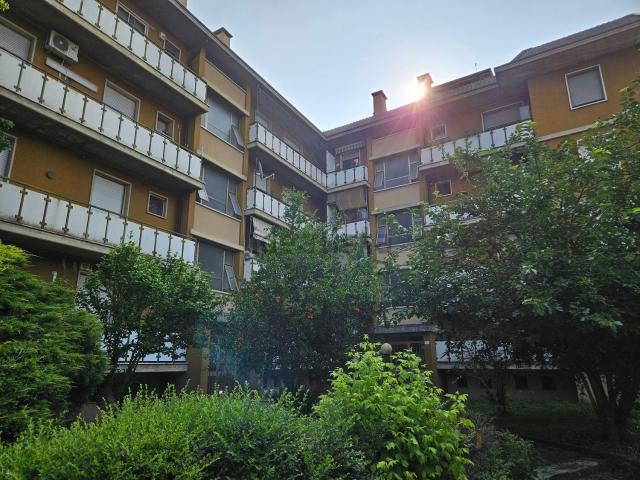 Appartamento in vendita di 95 m² in Via C. Iotti, 7