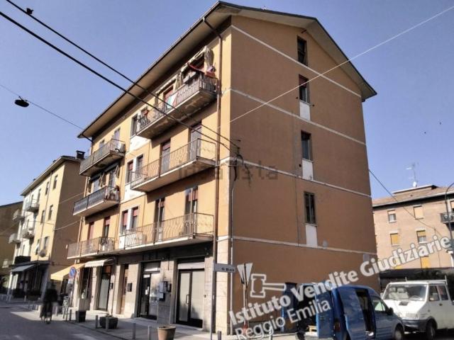Appartamento in vendita di 95 m² in Via Camillo Benso Conte di Cavour, 45