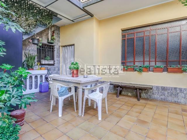 Appartamento in vendita di 95 m² in Via Camillo Benso Conte di Cavour, 2