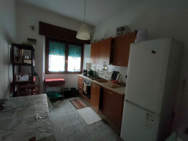 Appartamento in vendita di 95 m² in Via Campagnol di Tombetta, 35