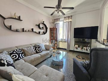 Appartamento in vendita di 95 m² in Via Capodistria