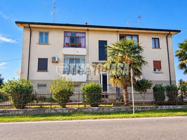 Appartamento in vendita di 95 m² in Via Carlo Boniperti, 56