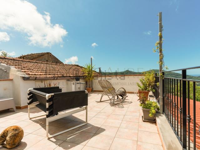 Appartamento in vendita di 95 m² in Via Casale di Sant&apos Angelo