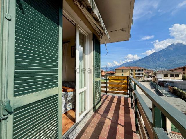 Appartamento in vendita di 95 m² in Via Case Sparse, 125