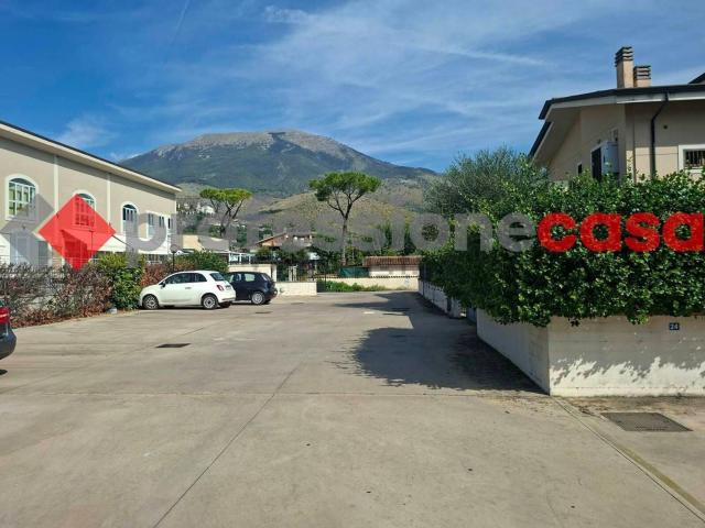 Appartamento in vendita di 95 m² in Via Casilina Sud, 42