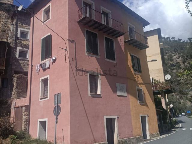 Appartamento in vendita di 95 m² in Via Cavour