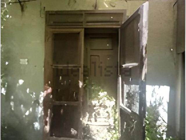 Appartamento in vendita di 95 m² in Via Cesare Battisti