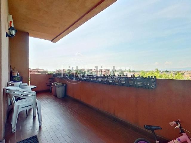 Appartamento in vendita di 95 m² in Via Como, 108